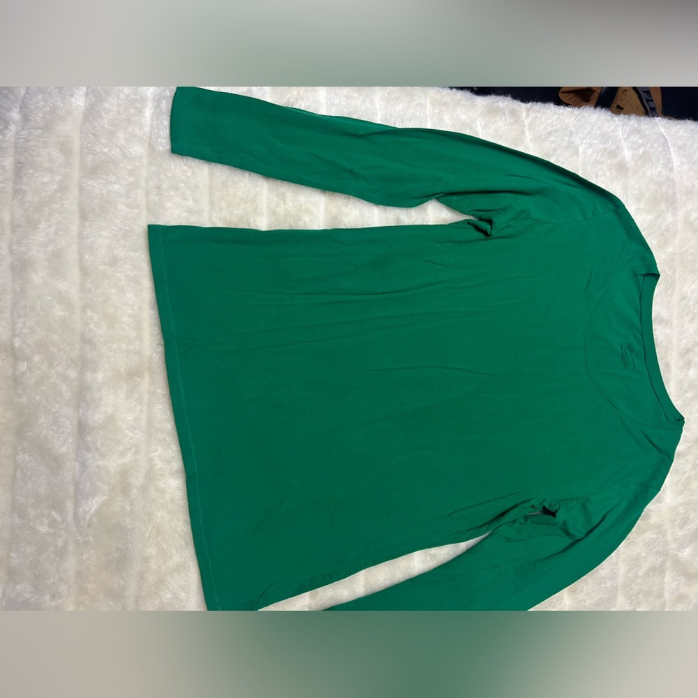 Green X-Large long sleeve t shirt